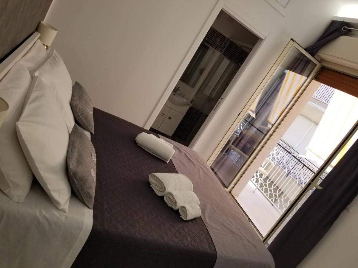 贾迪尼-纳克索斯Giori住宿加早餐旅馆 外观 照片